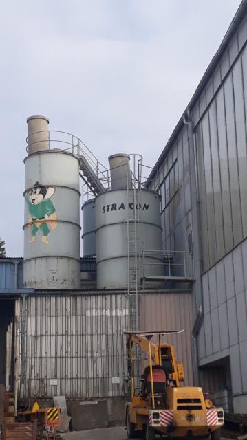 STRAKONICKÝ STRAKON STRAKONICKÝ STRAKON