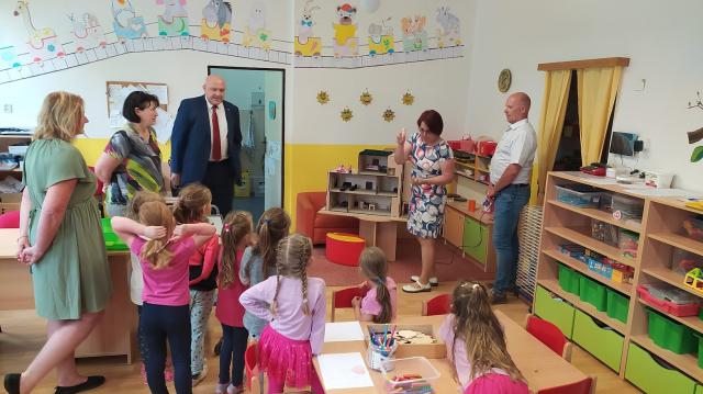 DOMEČKY PRO PANENKY POTŘETÍ DOMEČKY PRO PANENKY POTŘETÍ