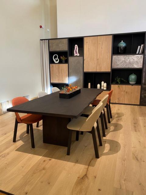 OPĚT NA DESIGNBLOKU OPĚT NA DESIGNBLOKU
