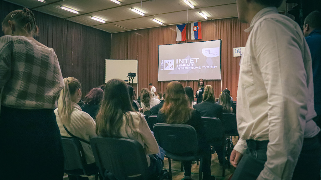 SEMINÁŘ INTET 2024 OČIMA TŘÍDY DI2. SEMINÁŘ INTET 2024 OČIMA TŘÍDY DI2.