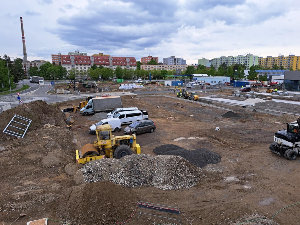 STAVBA NÁKUPNÍHO CENTRA PÍSECKÁ VE STRAKONICÍCH STAVBA NÁKUPNÍHO CENTRA PÍSECKÁ VE STRAKONICÍCH