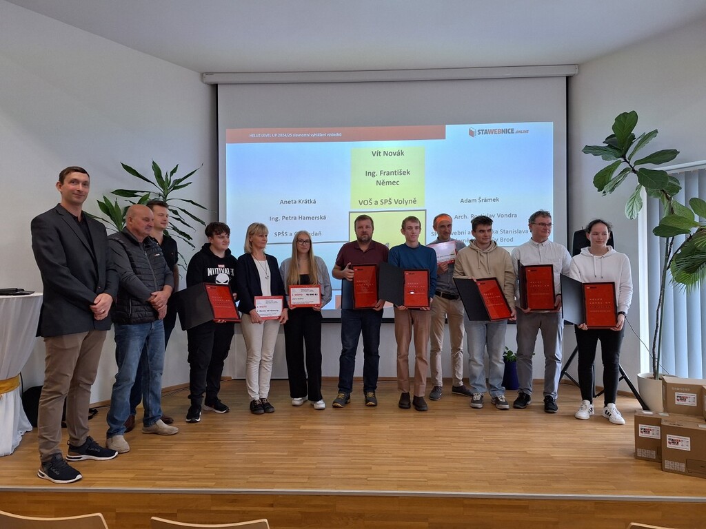 PRO OCENĚNÍ DO RAKOUSKA