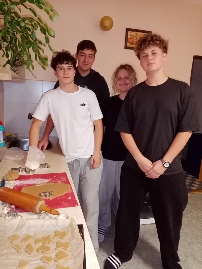 VÍTÁNÍ ADVENTU NA DM