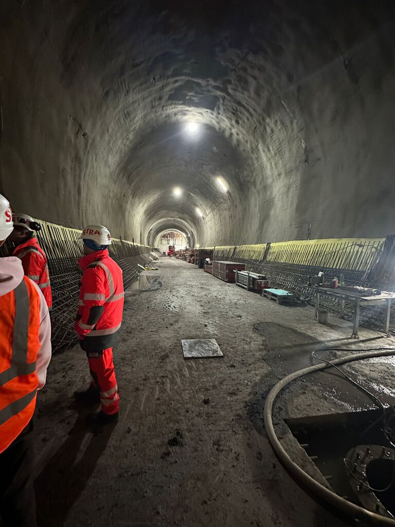 PRAHA, NEJEN HISTORICKÁ