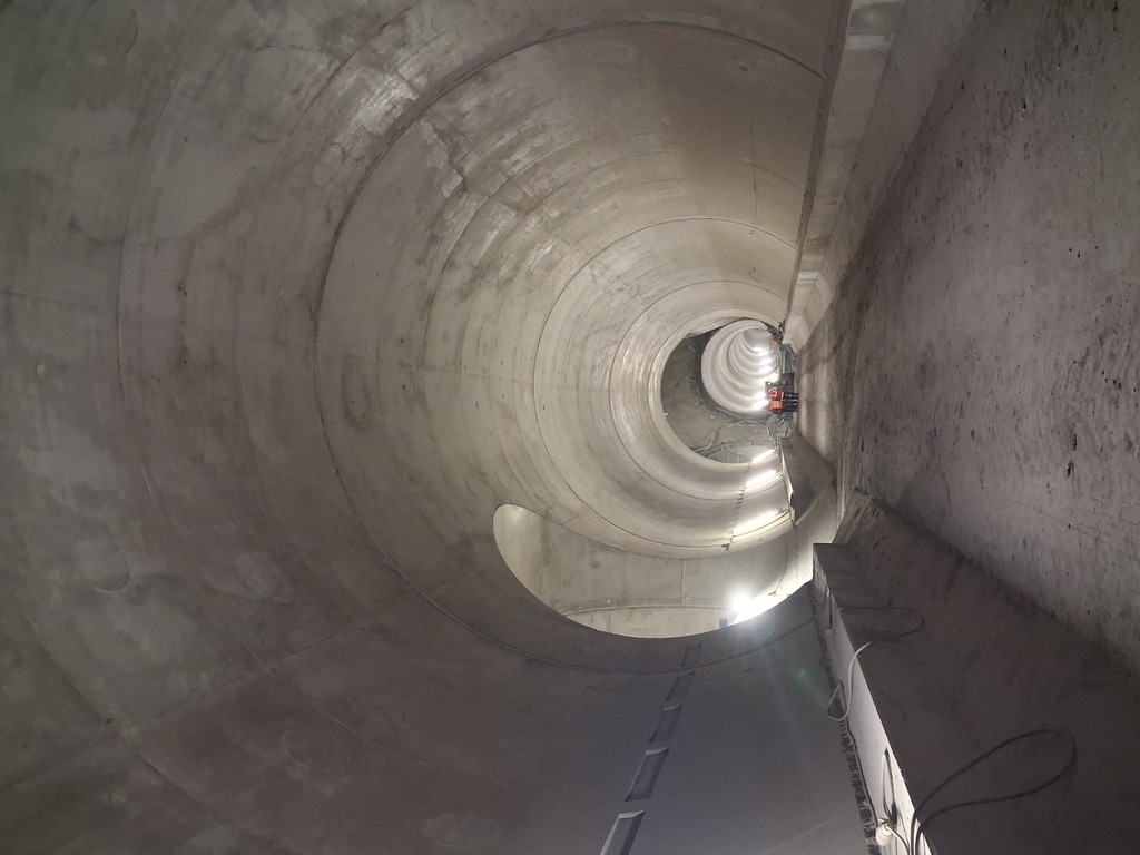 PRAHA, NEJEN HISTORICKÁ